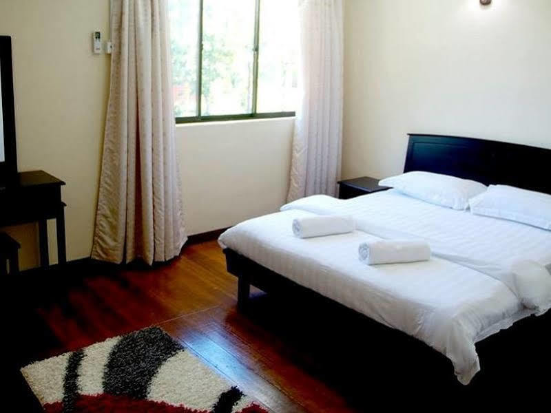 Putra Putri Lodge Kangar Exteriér fotografie